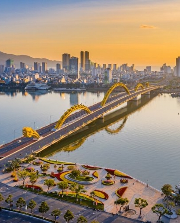 NẾU CHỈ CÓ MỘT NGÀY Ở ĐÀ NẴNG BẠN SẼ CHECKIN Ở ĐÂU VÀ ĂN GÌ?