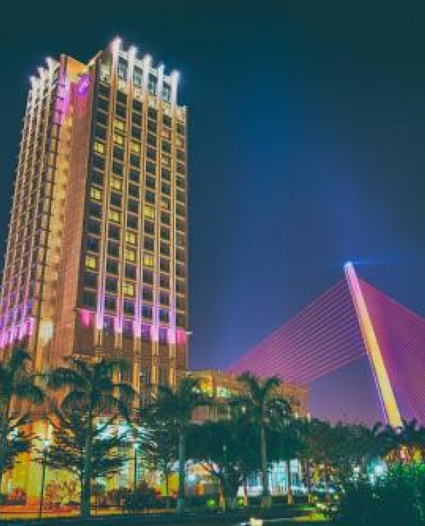 GRAND MERCURE DANANG