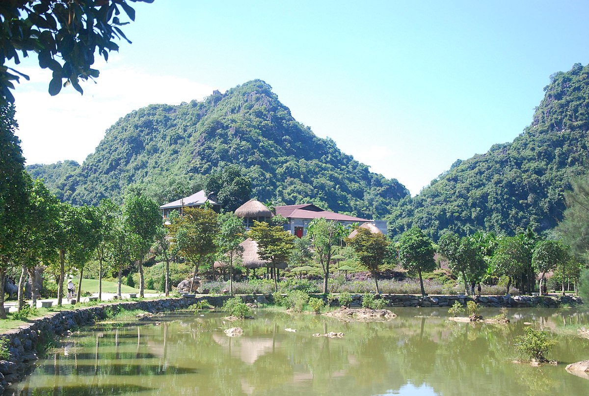 ĐÀ NẴNG  - VINH - HÀ NỘI – HẠ LONG  - NINH BÌNH HÀ NAM – VINH – ĐÀ NẴNG   